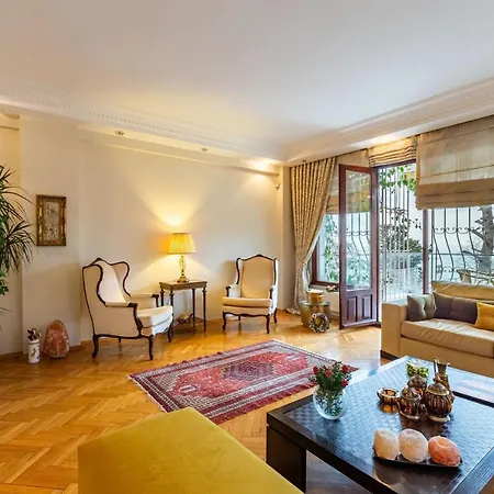 Appartamento Flat Near Bosphorus Coast With View In Uskudar