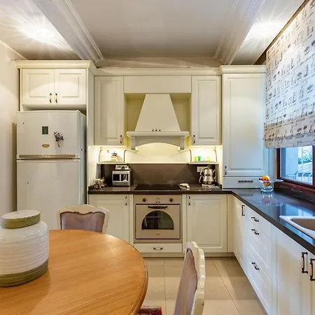 Appartamento Flat Near Bosphorus Coast With View In Uskudar *
